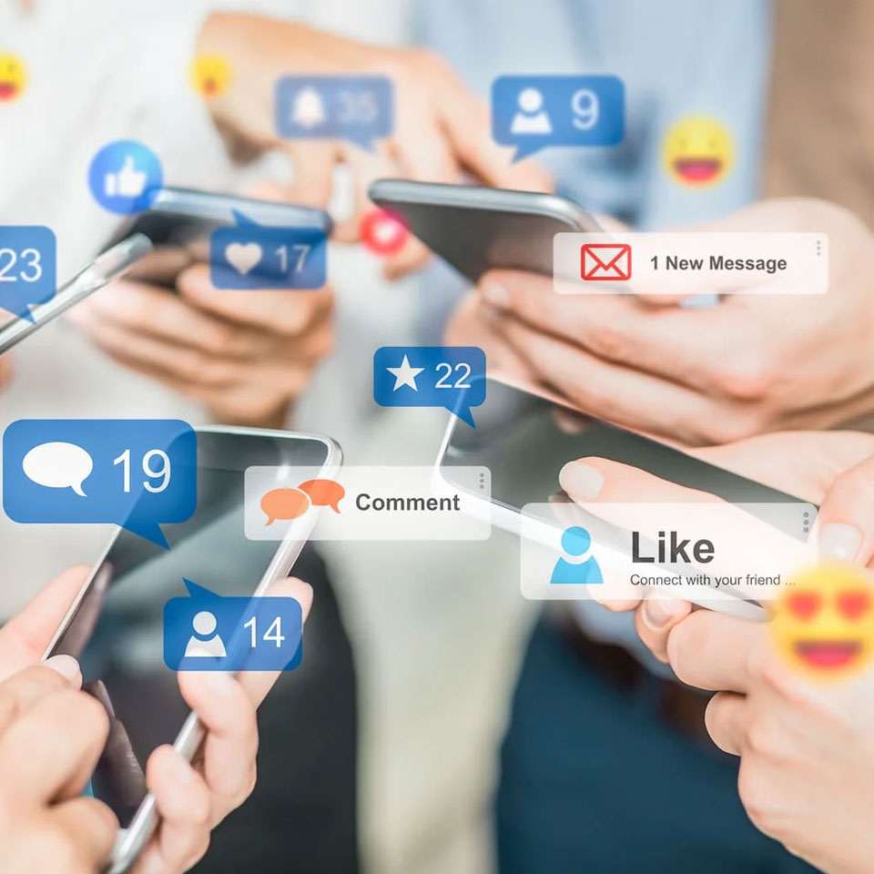 Estrategia Digital y Redes Sociales